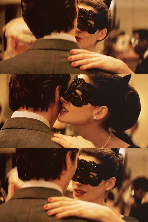 "Shit Test" (Güç Testi) Nedir? Kadınların Sizi Sınadığı Anlarda Nasıl Davranmalısınız?